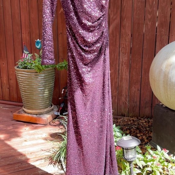 Sequin One Shoulder Long Sleeve Formal Gown Prom - Picture 7 of 7